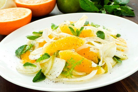 Appelsinsalat med fennikel og økologisk olivenolie